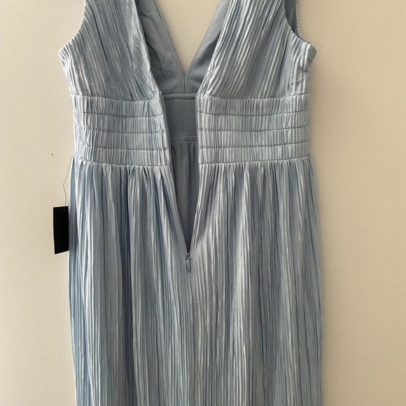Lulus Melitta Light Blue Plisse Pleated Sash V-Neck Sleeveless Maxi Dress NWT M - Picture 9 of 13
